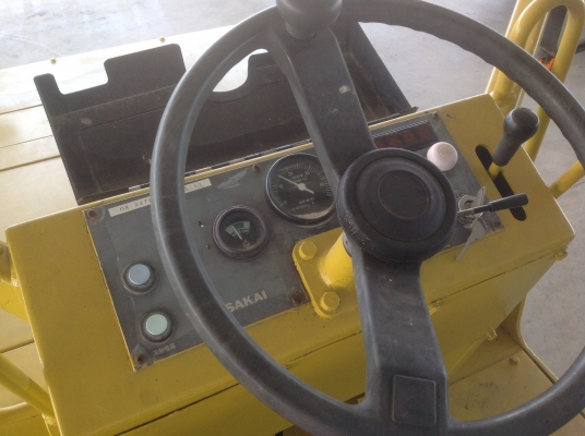ขายรถบดSakaiรุ่นTs160มือสองญี่ปุ่นไม่เคยใช้งานในไทยมีใบอินวอย