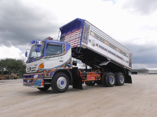 อู่อินเตอร์ สระแก้ว รับต่อกระบะและทำสี รถ 10 ล้อ 6 ล้อ สนใจติดต่อได้ที่ 081-9832626(เฮียโชค)