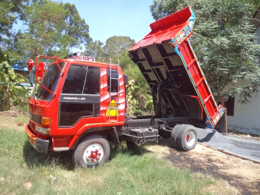 ขายถูกๆๆ445000บาท รถอีซูซุร็อก6ล้อดั้ม195แรง ทิฟฟี่ เพาเวอร์ สภาพสวยพร้อมใช้ เอกสารอินวอย