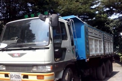 ขายรถบรรทุกสิบล้อดัมพ์ Hino sumo 227 หัวสิงไฮเทค วางเครื่อง EM100-220 แรง 2 เพลา ลงเล่มแล้ว ทะเบียนพร้อม