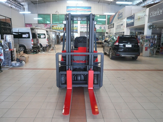 ขายรถโฟล์คลิฟท์มือสอง NISSAN รุ่น PJ02 ราคา 175,000 บาทนำเข้าจากประเทศญี่ปุ่น 100\% ไม่เคยใช้งานในประเทศไทย