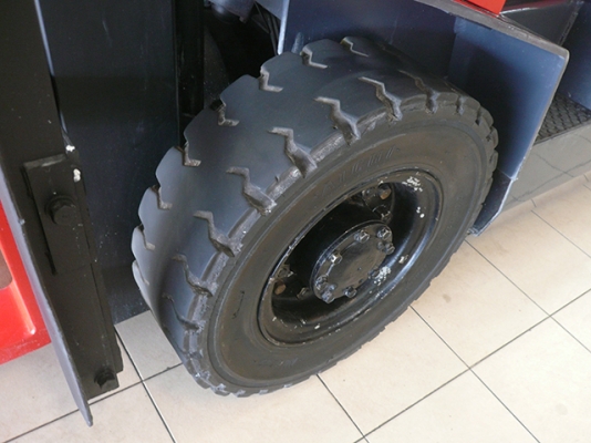 ขายรถโฟล์คลิฟท์มือสอง NISSAN รุ่น PJ02 ราคา 175,000 บาทนำเข้าจากประเทศญี่ปุ่น 100\% ไม่เคยใช้งานในประเทศไทย