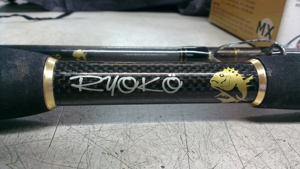 ขายรอกตกปลา AVET