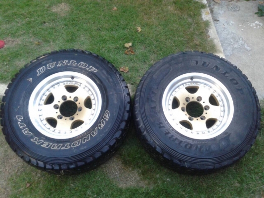 แม็กขอบ15พร้อมยางDUNLOPปี10 แม็กขอบ15พร้อมยางDUNLOPปี10