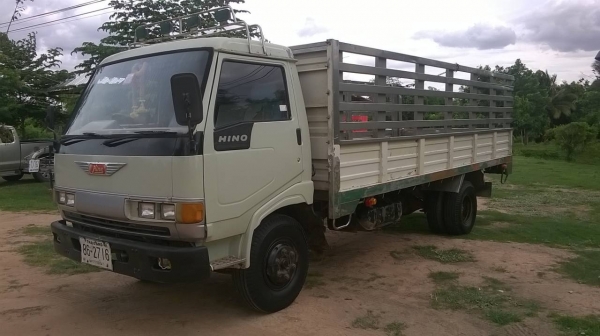 ขาย428000 6ล้อFC2W  120แรง 5.5ม กระบะสแตนทั้งลูก จัดแนนท์ได้ครับ