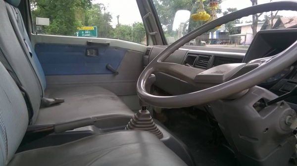 ขาย428000 6ล้อFC2W  120แรง 5.5ม กระบะสแตนทั้งลูก จัดแนนท์ได้ครับ