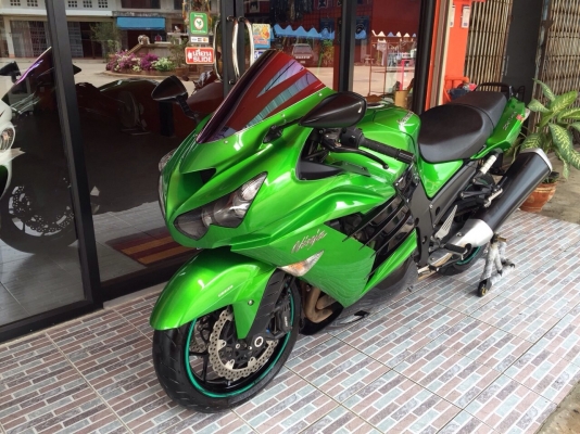 ขาย KAWASAKI ZZR 1400 ปี 2012 รถวิ่งมา 5,xxx กิโลเมตร เอกสาร อินวอยท์ สรรพสามิต