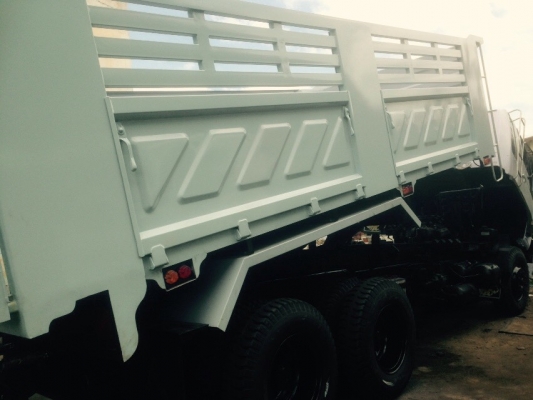 ขายรถ10ล้อดั้ม2Kแม่ลูกพร้อมใช้งาน