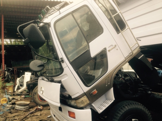 ขายรถ10ล้อดั้ม2Kแม่ลูกพร้อมใช้งาน