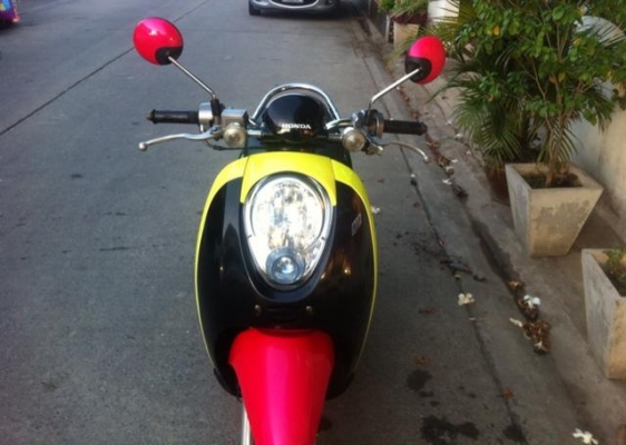 Honda Scoopy i หัวฉีด สวย เดิมทั้งคัน วิ่งน้อย