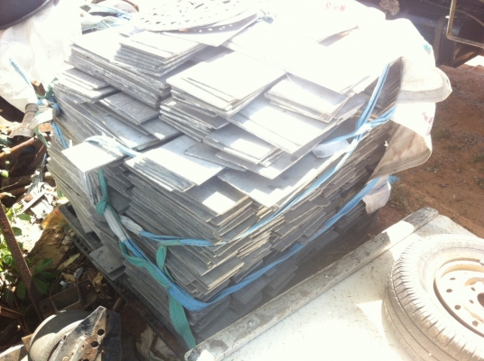 ขาย เครื่องอัดอิฐบล็อก4ก้อน ระบบไฮดรอลิค มือสอง ครบชุด