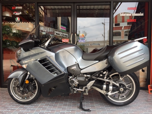 ขาย KAWASAKI GTR1400 ปี 2010 สภาพนางฟ้าครับ พร้อมออกทริปกันยาวๆครับ เอกสารทะเบียน ราคา 519,000 บาท ขาย KAWASAKI GTR1400 ปี 2010 สภาพนางฟ้าครับ พร้อมออกทริปกันยาวๆครับ เอกสารทะเบียน ราคา 519,000 บาท