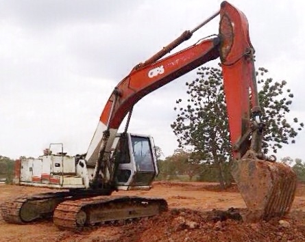 SUMITOMO F2 2800 Super รถบอดี้สวยเดิมๆพร้อมใช้งานได้เลยครับ ภายในเก๋งสะอาด แอร์เย็น อุปกรณ์ภายในครบครัน คอนโทรลง่าย ภายนอกบูมอาร์มสวยมีปะนิดหน่อยครับ เครื่องยนต์แรงดีไม่เยิ้มปั๊มเดิมๆแรงดีทำงานไม่มีโหลดครับ ช่วงล่างเอวแน่น เฟลมสวยไม่มีผุ โรลเลอร์โซ่ใบแทรก