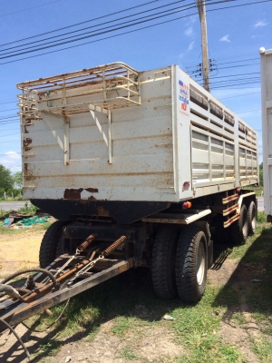 ขายพ่วงดั้มสามคานอู่เสรีชัยรถปีเดียวราคา520000 ขาย สด ผ่อน