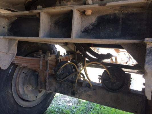 ขายพ่วงดั้มสามคานอู่เสรีชัยรถปีเดียวราคา520000 ขาย สด ผ่อน