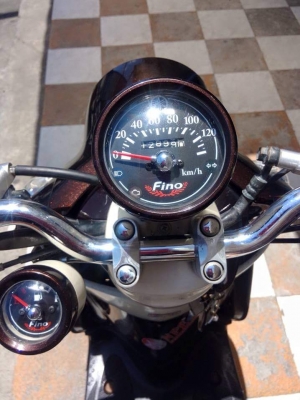 Yamaha Fino ลาย Fashion Classic รถสวย สภาพดี ขับดีจริงๆ ราคา 18000 บาทเท่านั้น  รถจดทะเบียน 19 สิงหาคม 2554 วิ่ง 12xxx โล รถสวย สภาพดี ลาย Fashion Classic เครื่องเดิมๆ ขับดีจริง ขับนิ่มขี่สบาย ระบบการทำงานของรถดีปกติ รถไม่มีปัญหาใดๆ พร้อมใช้  ## ภาษี พ.ร.