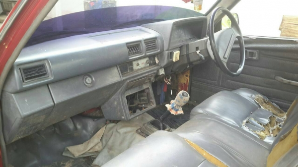 โตโยต้าฮีโร้ ขายตามสภาพ มีเล่มทะเบียน ราคา33000 โตโยต้าฮีโร้ ขายตามสภาพ มีเล่มทะเบียน ราคา33000