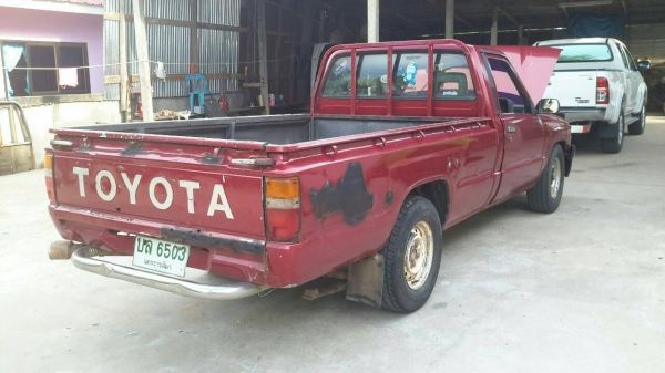 โตโยต้าฮีโร้ ขายตามสภาพ มีเล่มทะเบียน ราคา33000 โตโยต้าฮีโร้ ขายตามสภาพ มีเล่มทะเบียน ราคา33000