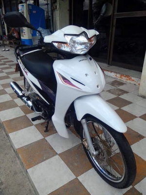 Honda Wave 110 i ปี 2556 รถสวยจริง ขี่ดีมาก ประหยัดน้ำมัน