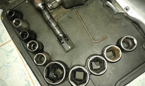 ขายบล็อคลม  4หุนสภาพดี