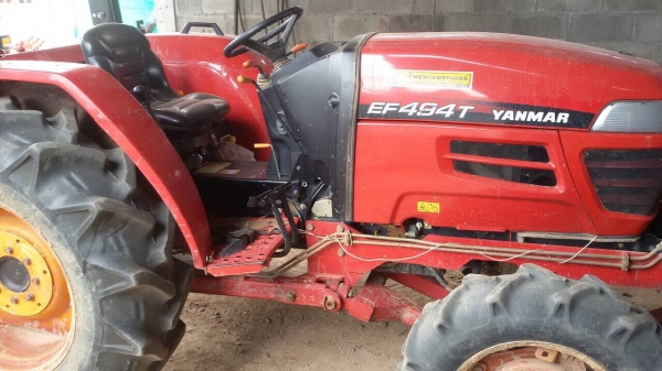 แทรคเตอร์ยันมาร์ EF494T พร้อมใบดันดิน