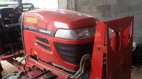 แทรคเตอร์ยันมาร์ EF494T พร้อมใบดันดิน แทรคเตอร์ยันมาร์ EF494T พร้อมใบดันดิน