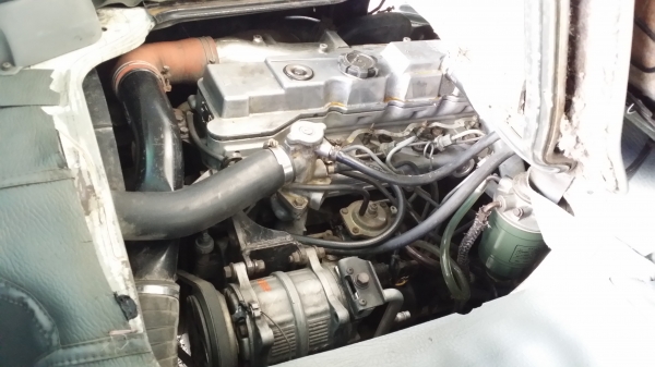 ขายมิตซูcaterทะเบียนไม่ติดเวลา รถห้างดีเซล2835ccแจ้งเสริมข้า  เล่มแล้วเพลาลอย