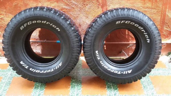 ขายยาง bf all 33 x 12.5 r15. สวยๆครับ
