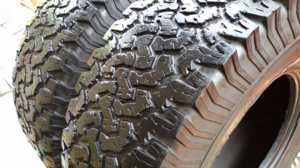 ขายยาง bf all 33 x 12.5 r15. สวยๆครับ ขายยาง bf all 33 x 12.5 r15. สวยๆครับ