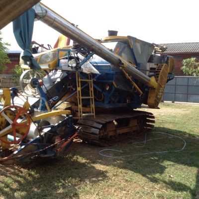 ขายด่วน....( ราคา 520,000) รถเกี่ยวข้าวเกษตรพัฒนา รุ่นไอ้หนุ่มไวไฟ ขายด่วน....( ราคา 520,000) รถเกี่ยวข้าวเกษตรพัฒนา รุ่นไอ้หนุ่มไวไฟ