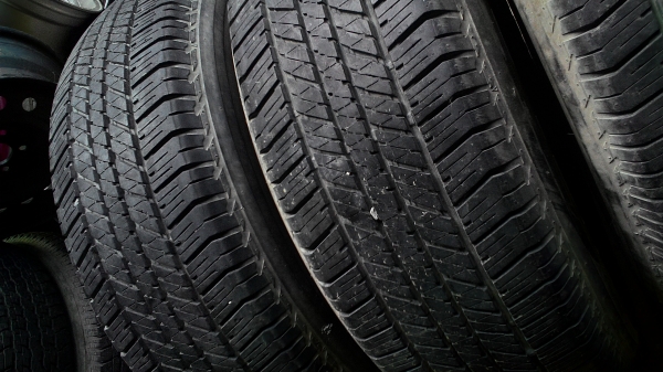 265/65R17 BRIDGESTONE DUELER H/T684II ชุด 4 เส้น tel.081-427-3941 265/65R17 BRIDGESTONE DUELER H/T684II ชุด 4 เส้น tel.081-427-3941