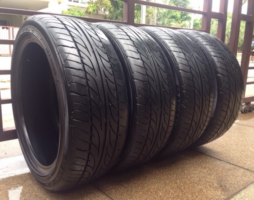 ยาง Dunlop LM703 215 45 17 ปี13 ดอกดี ไม่มีปะ ราคาเบาเบา