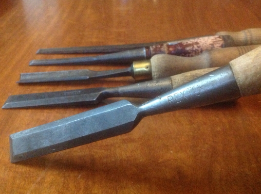 ขายสิ่วเก่าโบราณหลายแบนด์ ชุด 5 ตัว