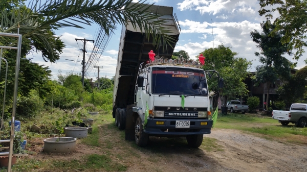 ขายสิบล้อMitsubishi FN527M A27811