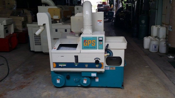 เครื่องสีข้าวกล้องเก่าญี่ปุ่น  SATAKE  รุ่น GPS 350BX สภาพสวย เครื่องพร้อมใช้งาน  ไม่เคยใช้งานในไทย