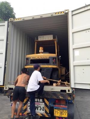 -:-*&bull;*ข า ย ร ถ ย ก นำ เ ข้ า*&bull;*-:-KOMATSU FD40-4 เครื่องดีเซล เสาสูง6เมตร งาสไลด์ สนใจติดต่อ083-062-0223(ปอนด์)