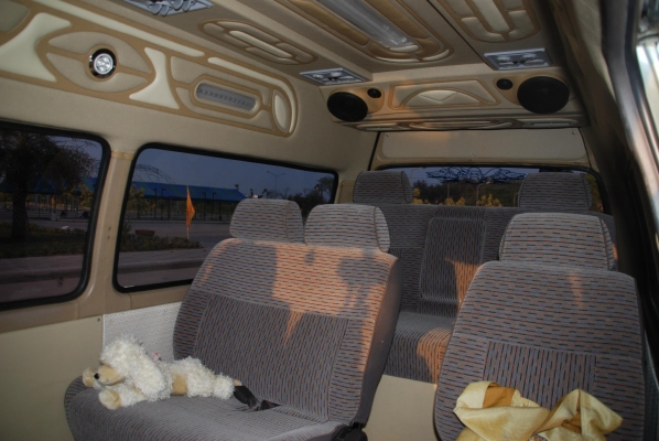 ขายรถตู้หัวจรวด หลังคาสูง (หรือแลกสี่ล้อกลาง กระบะคอกสูง ตอนเดียว) ขายรถตู้หัวจรวด หลังคาสูง (หรือแลกสี่ล้อกลาง กระบะคอกสูง ตอนเดียว)