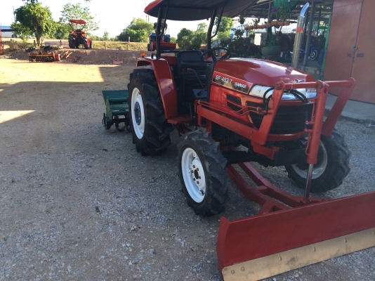 ขายรถไถยันม่าร์45แรงพร้อมใบดัน+โรตารี่+ผาน พร้อมใช้งานรถสวยตรวจเช็คแล้ว