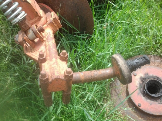 ขายหาง 6 ใบ 22 ตราช้าง ใส่ 34-35-36 แรง