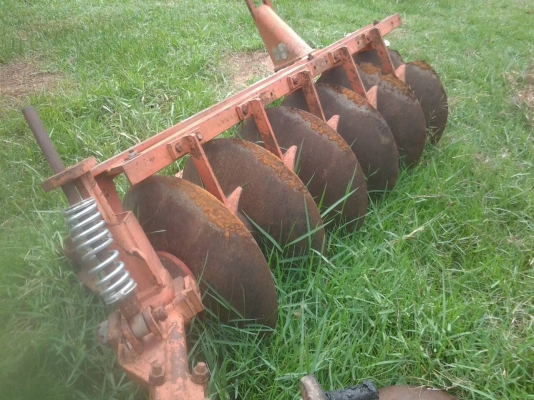 ขายหาง 6 ใบ 22 ตราช้าง ใส่ 34-35-36 แรง