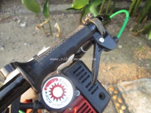 เครื่องเจาะดิน  KAWASAKI   รหัสสินค้า : 80802404   Line ID: nihonmono หรือเพิ่มเติมไดที่ www.nihonmono.com