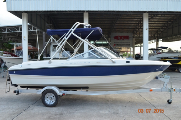 Bayliner 185 Capri 2005 3.0L w/trailer and toll bar, bimini.