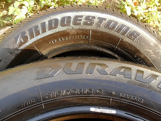 ยางรถกระบะป้ายแดงขอบ16 บริดสโตน215-70-R16ลงพื้นปี14 (4เส้น 4,900บ) ยางรถกระบะป้ายแดงขอบ16 บริดสโตน215-70-R16ลงพื้นปี14 (4เส้น 4,900บ)