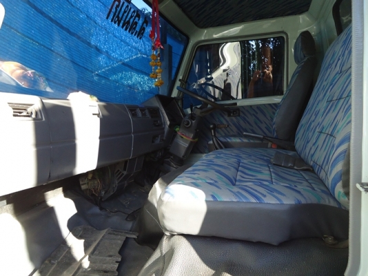 รถหกล้อ ดั้ม  ฮีโน  FC  120   รถต่อไหม่   กว้าง  2.20 เมตร  ยาว  5.30  เมตร  สูง  1.80  เมตร