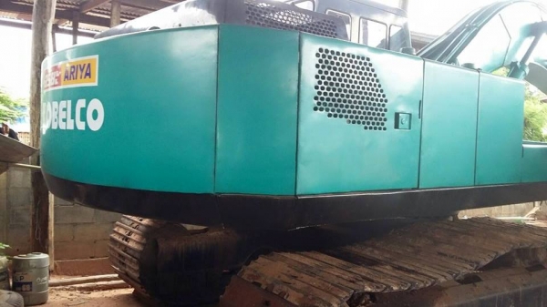 ขายรถตักแบ็คโค KOBELCO200 SK907 V2 ปั๊มแห้ง ช่วงล่างดี บูมสวย เฟรมสวย เครื่องดี ระบบคอนโทรลน้ำมัน แอร์เย็น พร้อมลงลุยงาน