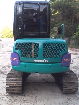 ขายแบคโฮ KOMATSU PC 40-7  เครื่องเดิม ปั้มนิ้ว   มีเก๋งติดแอร์