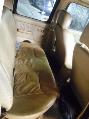 ต้องการขายNissan frontier 4 ประตู 4 wd ลดกันสุดๆ 195,000