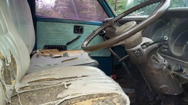 ขาย6ล้อบรรทุก อีซูซุks110 ยาว4.3เมตร แชชซีสวยเครื่องดี ฝาดำ สภาพพร้อมใช้งาน เอกสารเล่มทะเบียนพร้อมโอน