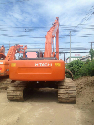 ขายรถแบคโฮชุดบูมอาร์มยาว HITACHI EX200-3 เอกสารเล่มทะเบียน ระบบไฟเต็ม ราคา 850000