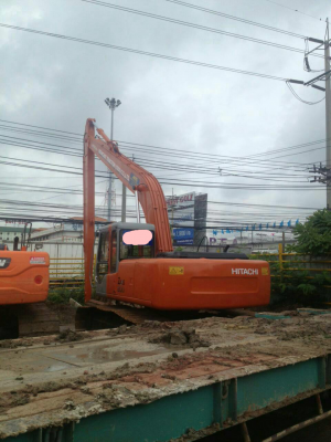 ขายรถแบคโฮชุดบูมอาร์มยาว HITACHI EX200-3 เอกสารเล่มทะเบียน ระบบไฟเต็ม ราคา 850000